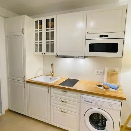 Hoplaco Apartament, Almost On The Appartement