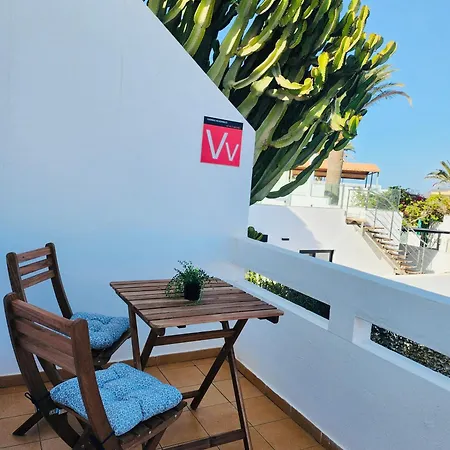 Appartement Hoplaco Apartament, Almost On The *