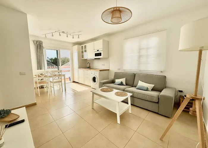 شقة Hoplaco Apartament, Almost On The